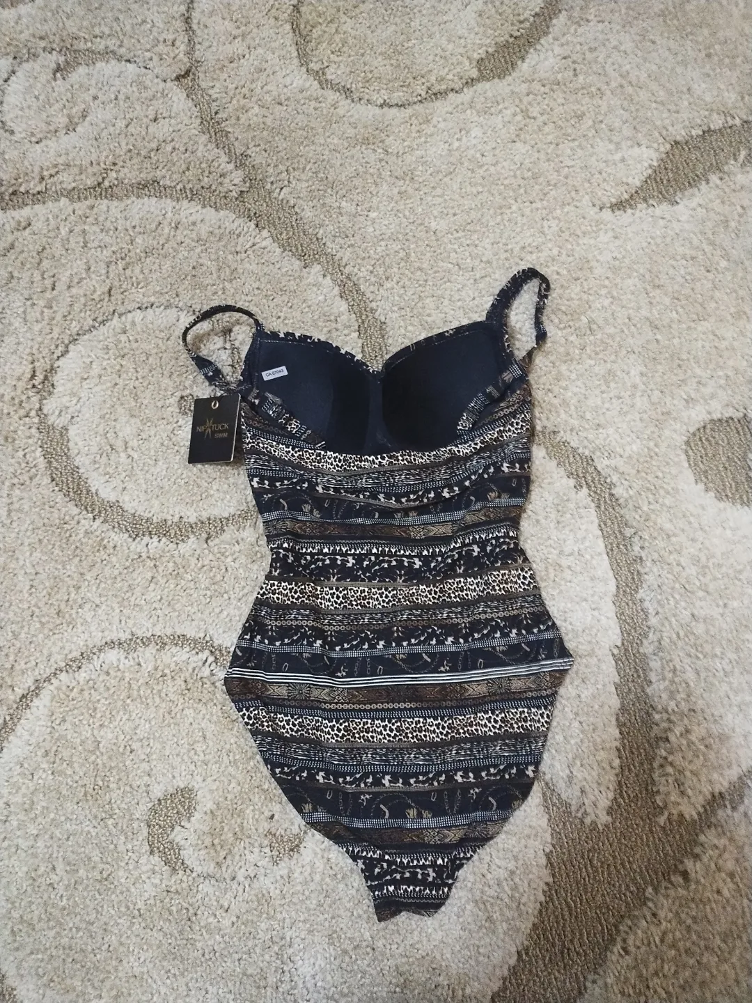 Nip Tuck Swim Women's One-Piece Swimsuit Size 8.  New with tags image indicator(2)