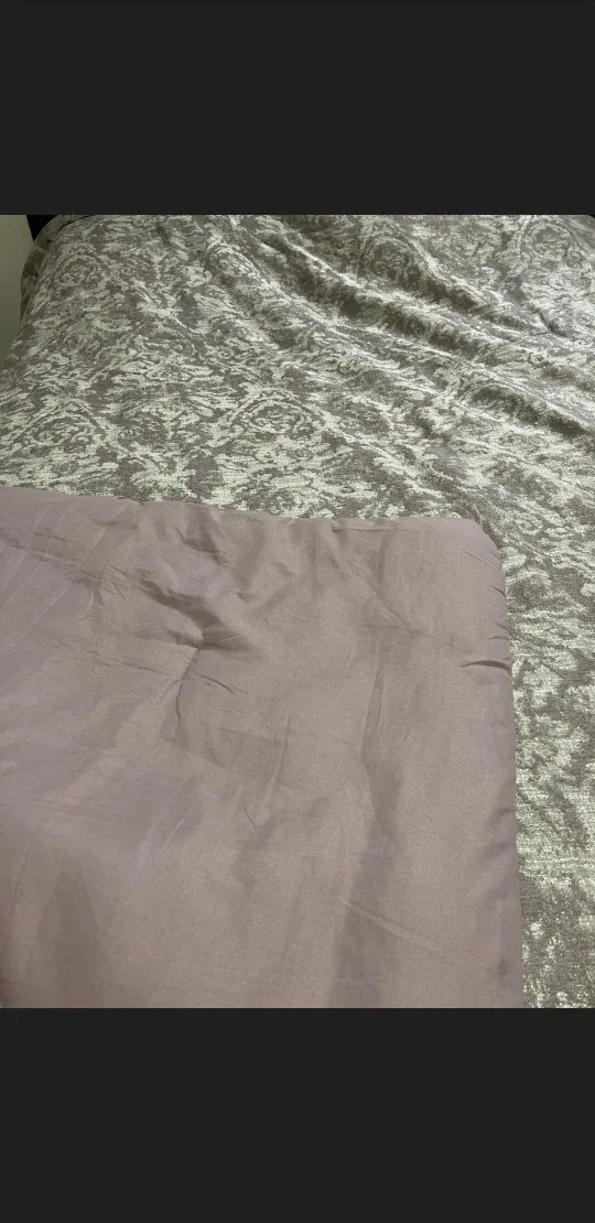 New Queen Purple/Silver Quilted Duvet image indicator(2)