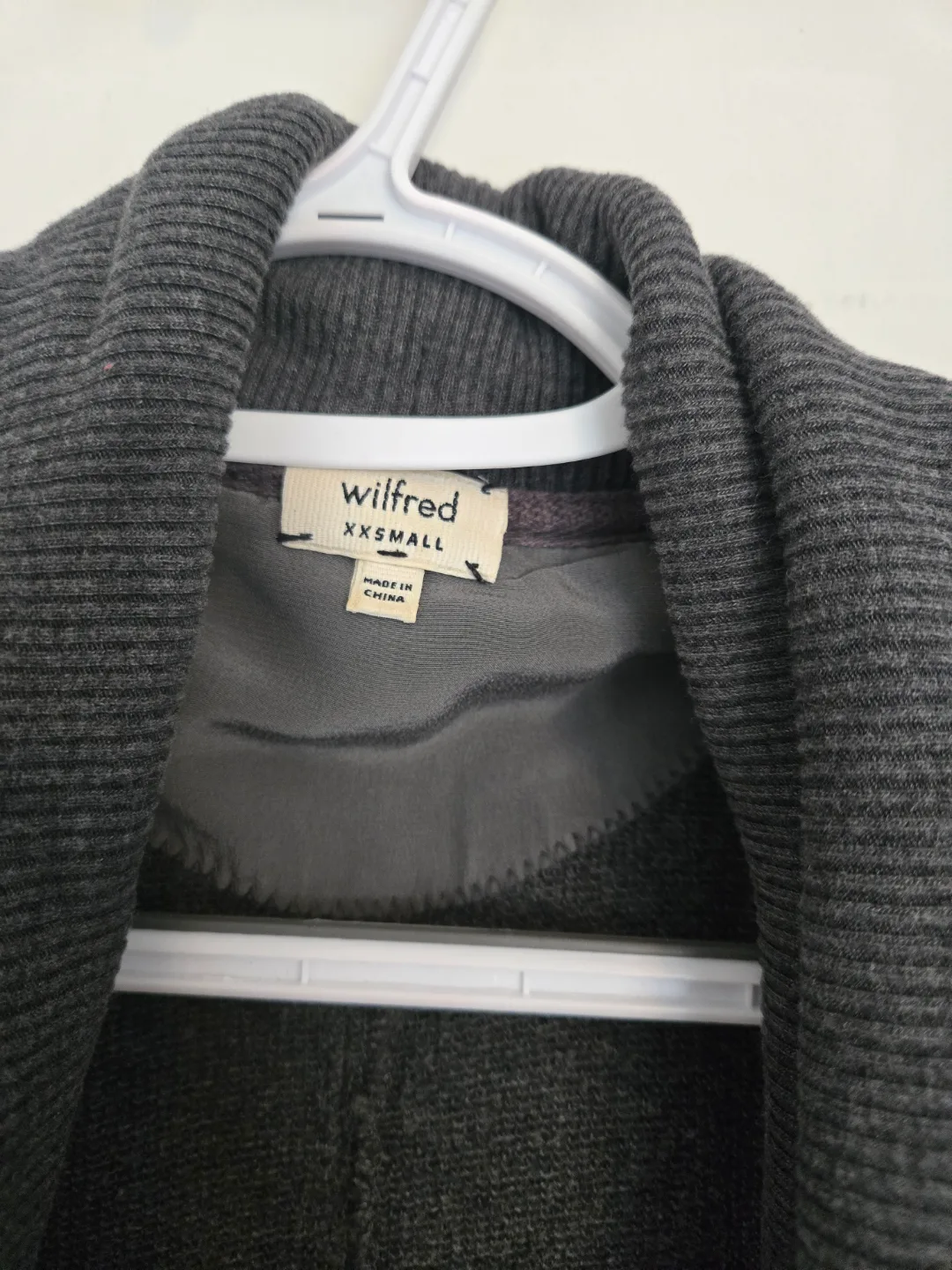 Aritiza Diderot cocoon cardigan image indicator(4)