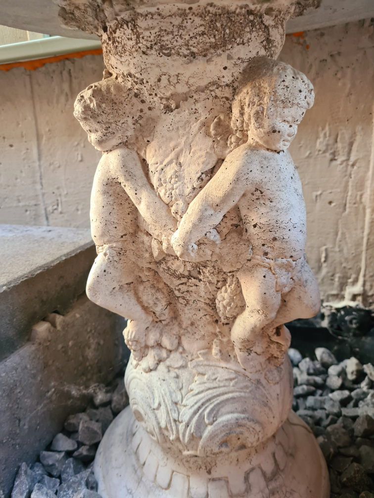 Ornate Garden Stone Table - photo 3