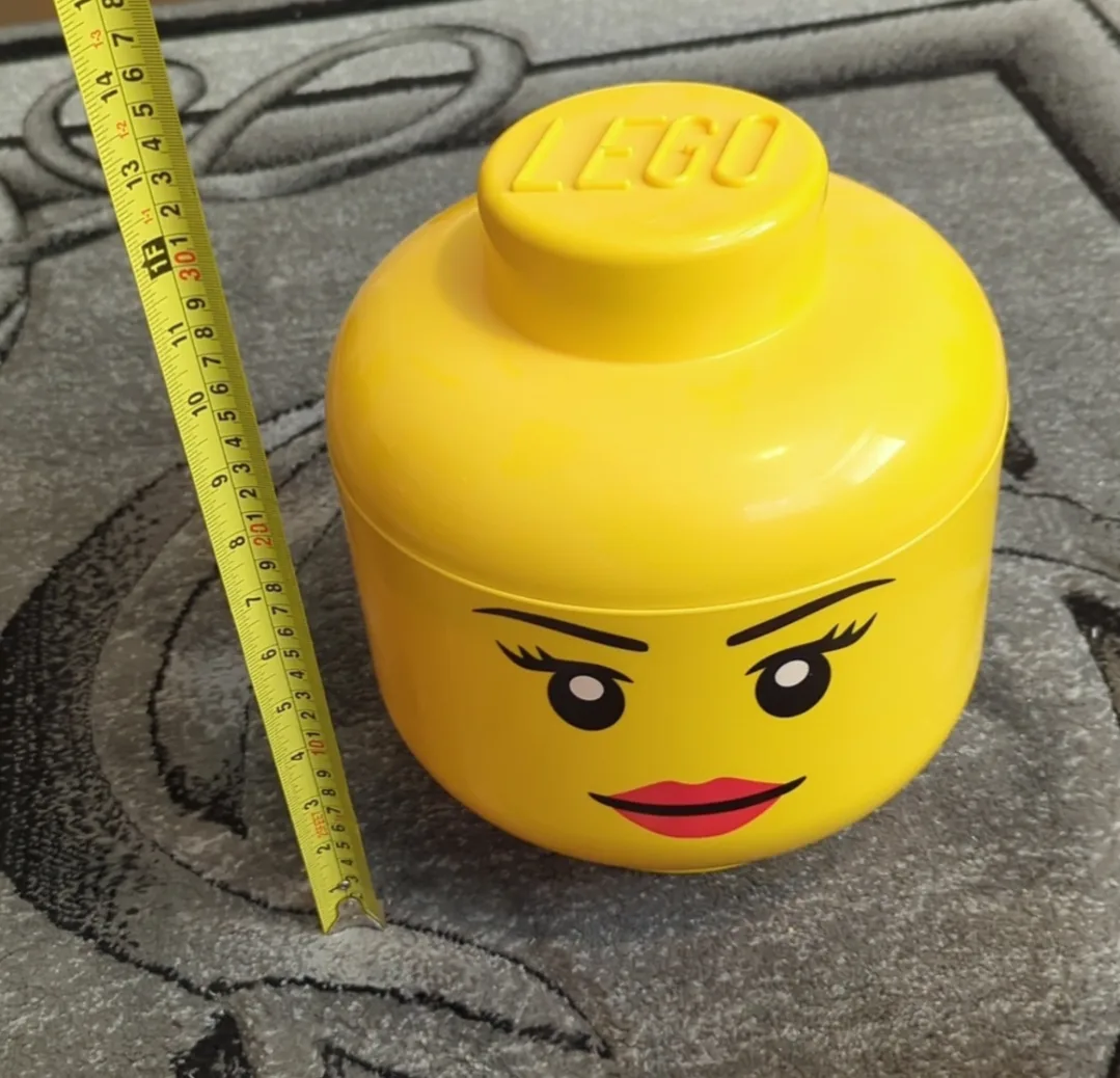 LEGO Yellow Minifigure Head Storage Container image indicator(9)