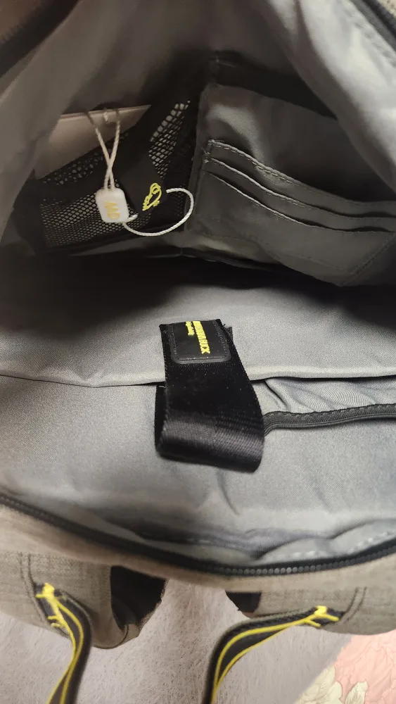 [Brand new]Mandarina Duck Backpack - Grey image indicator(3)