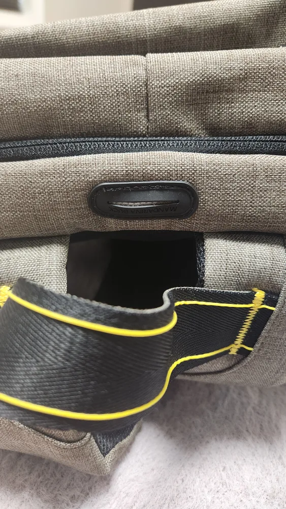 [Brand new]Mandarina Duck Backpack - Grey image indicator(5)