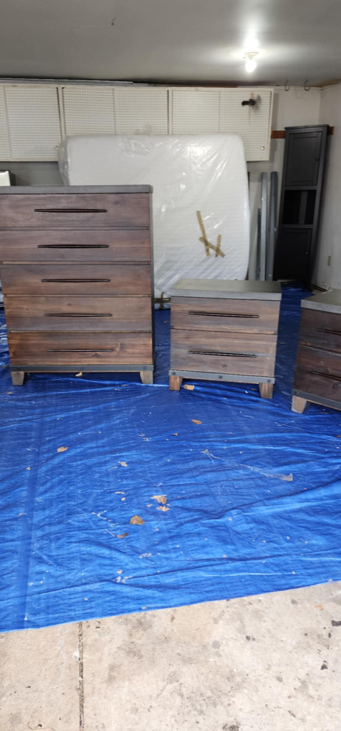 Bedroom Furniture Set - Dresser and Two Nightstands - photo 5