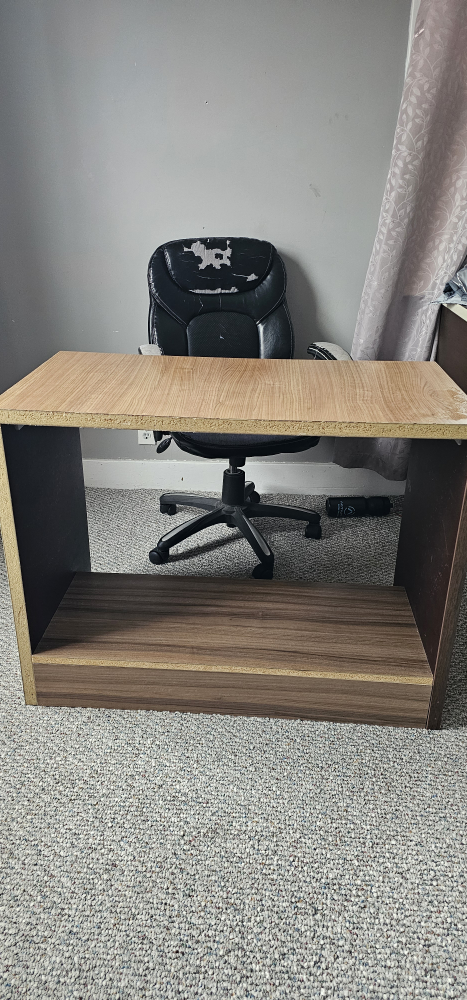 Small Computer Desk with Shelf and chair