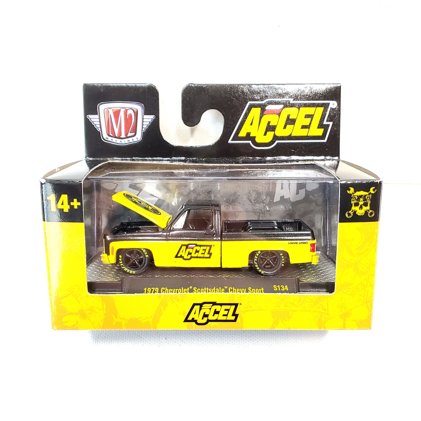 M2 Machines 1979 Chevrolet Scottsdale Chevy Sport Squarebody