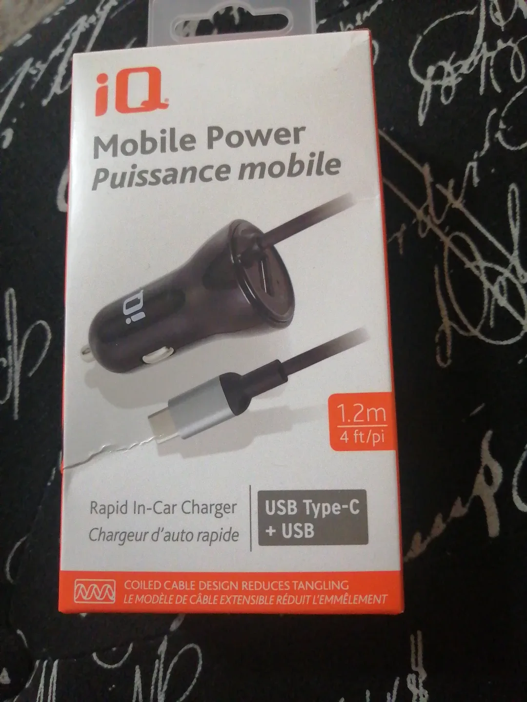 iQ Mobile Power Rapid In-Car Charger thumbnail