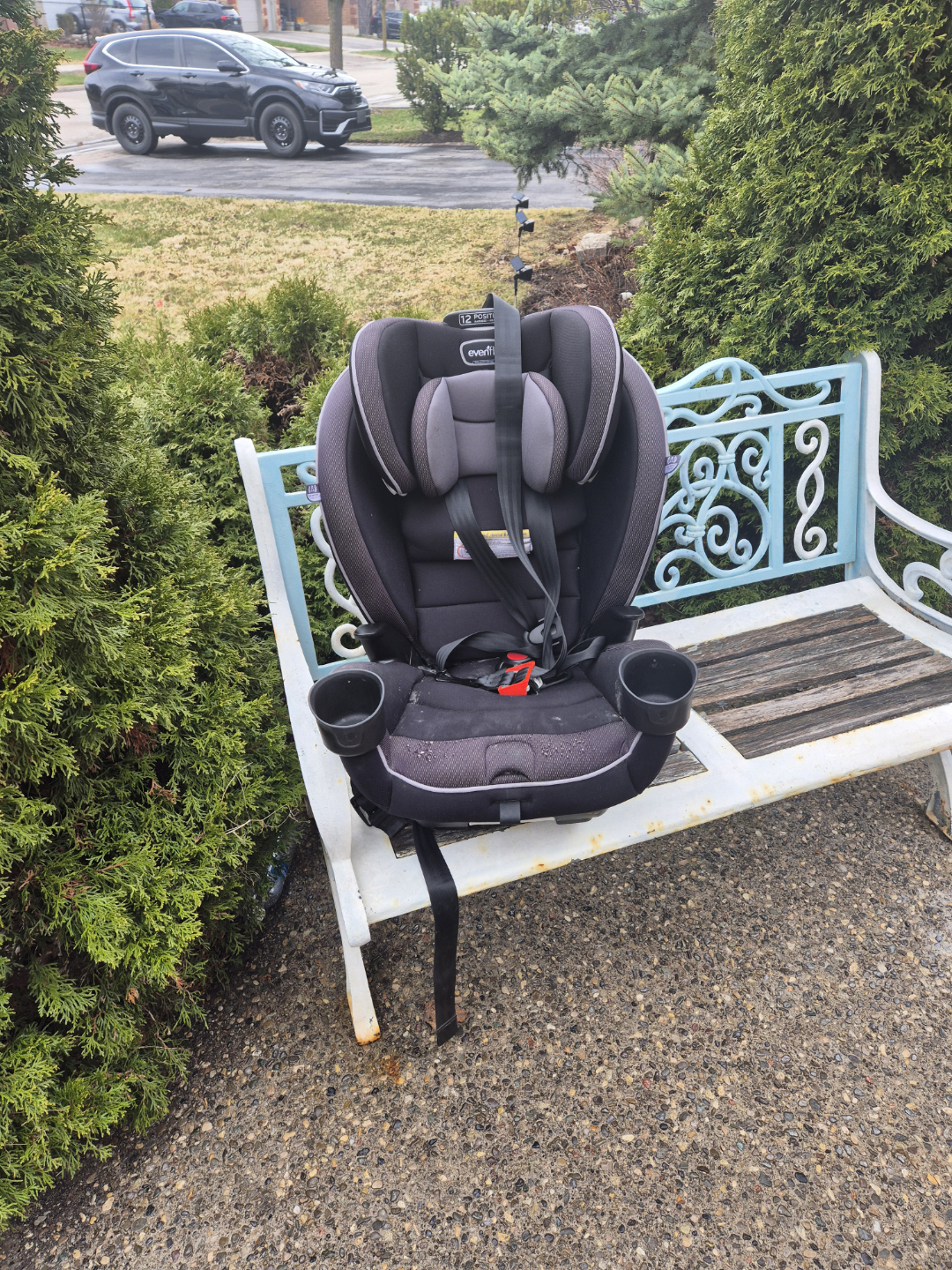Evenflo Sonus Convertible Car Seat