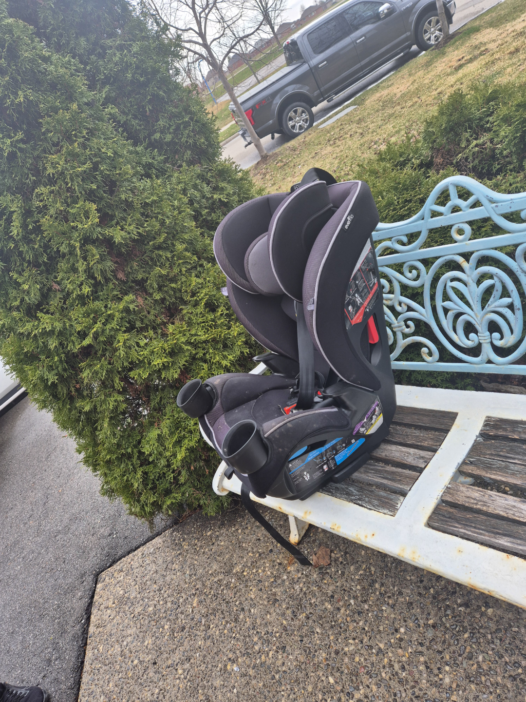 Evenflo Sonus Convertible Car Seat - photo 2