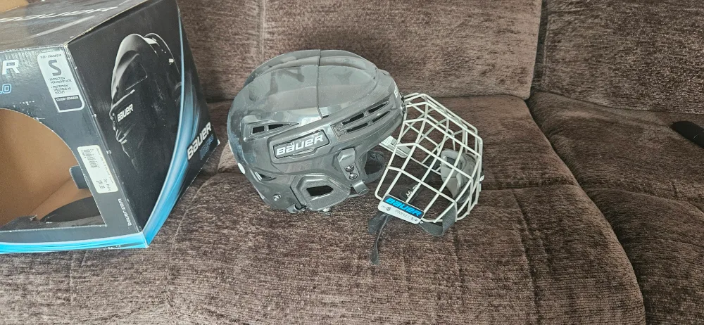 Bauer IMS 50 Hockey Helmet - Size Small image indicator(3)