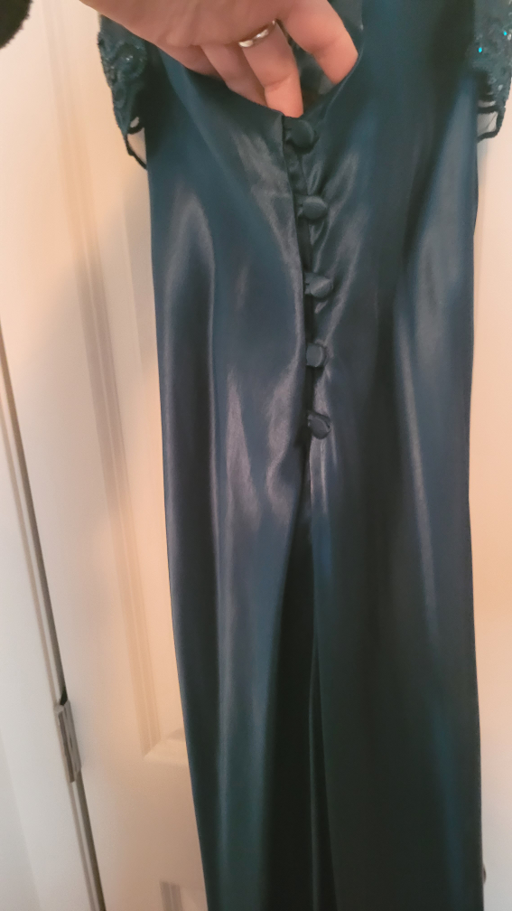 Gorgeous Teal Beaded Evening Gown - photo 4