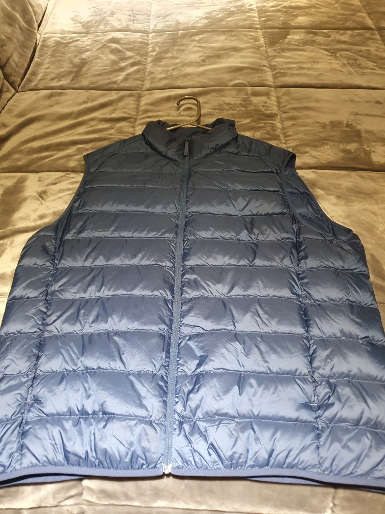 Uniqlo Ultra Light Down Vest - Men's XL