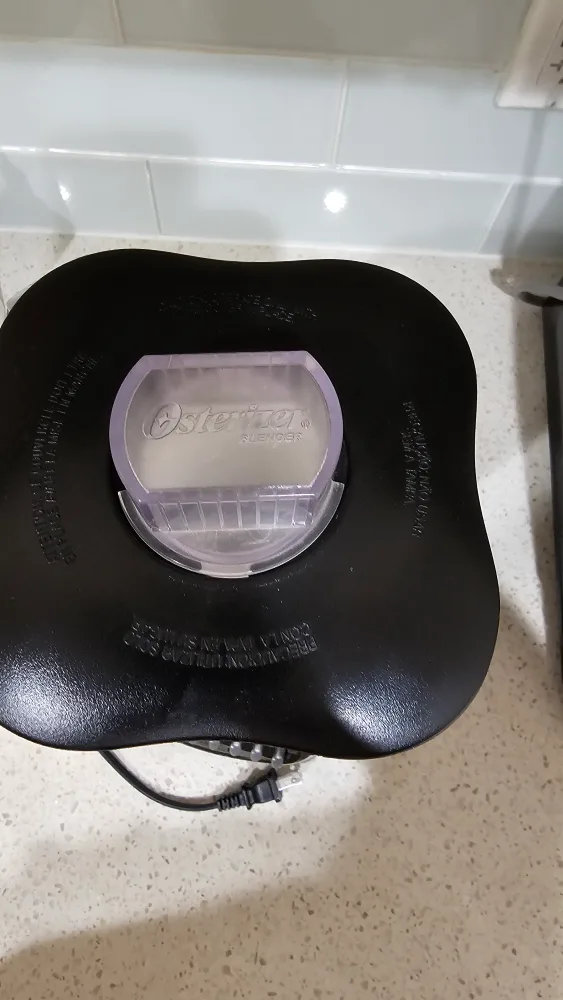 Oster SimpleBlend 10 Blender  💚 🥕🧡 image indicator(6)