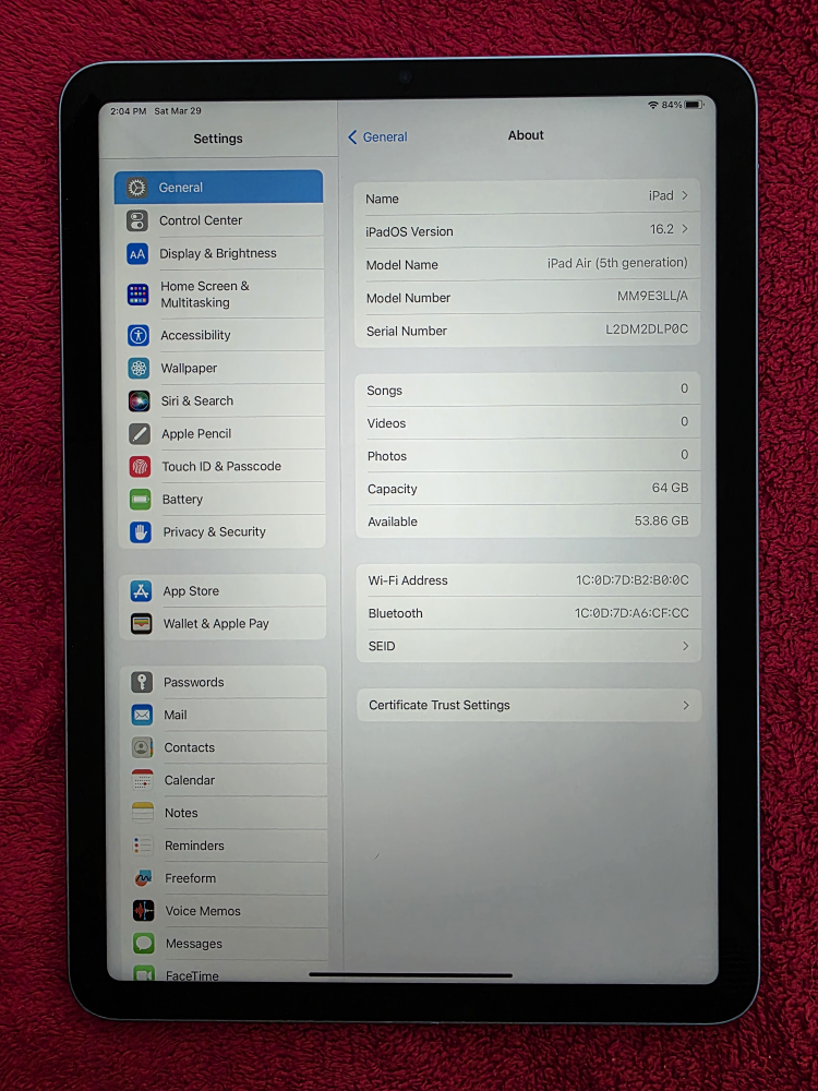 iPad Air (5th generation) - 64GB - Space Gray - photo 4