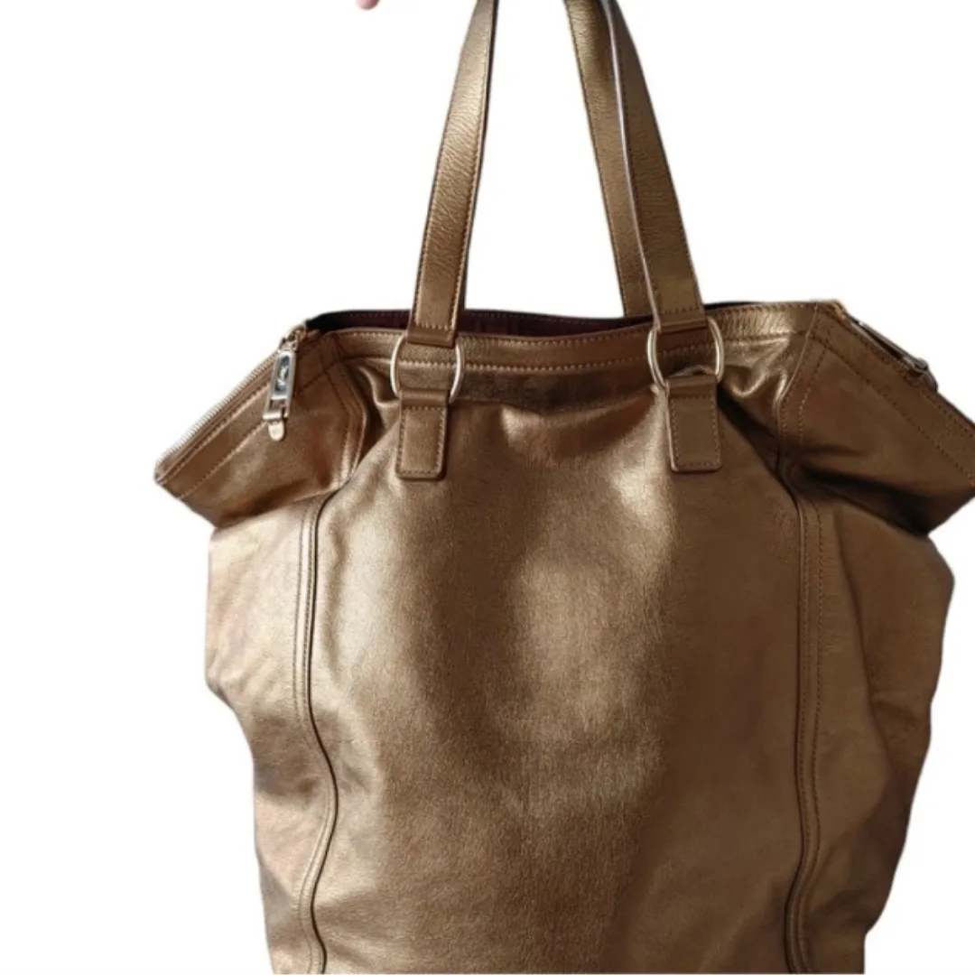Yves Saint Laurent Large Gold Leather Tote Bag image indicator(2)