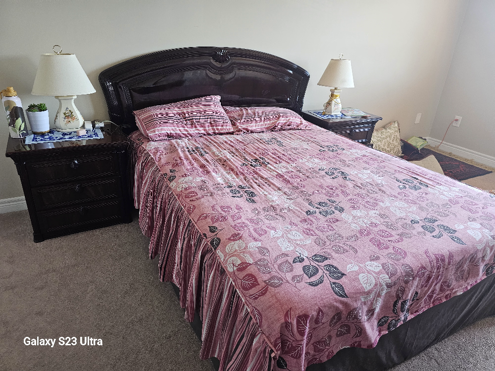 Queen bedroom set - photo 3