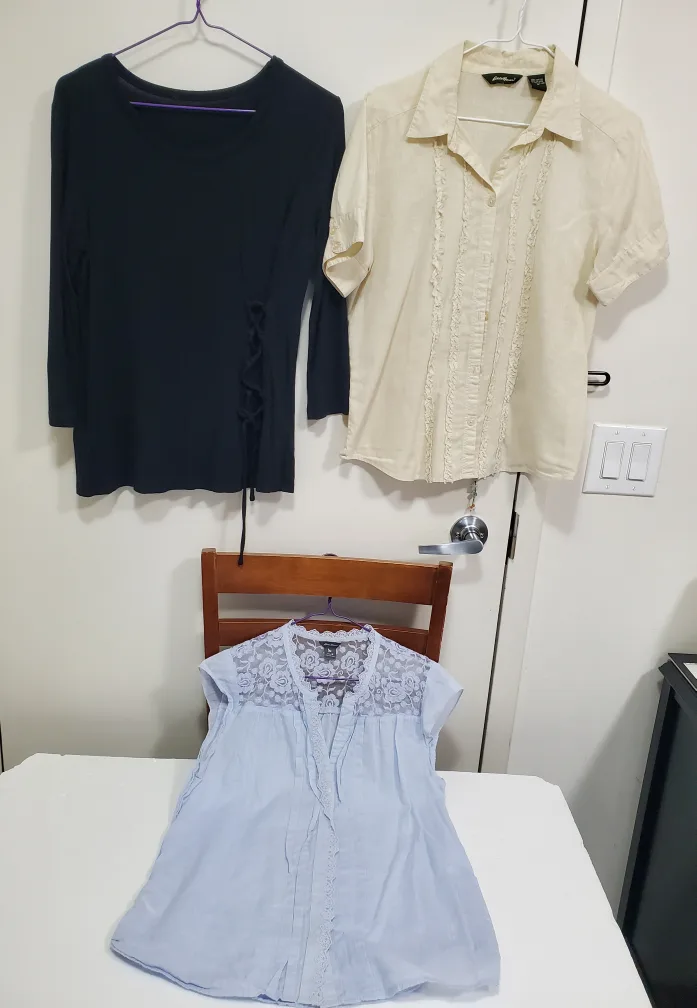 Women's Clothing Bundle:Medium- ($15 for all/26 pieces total)! image indicator(3)