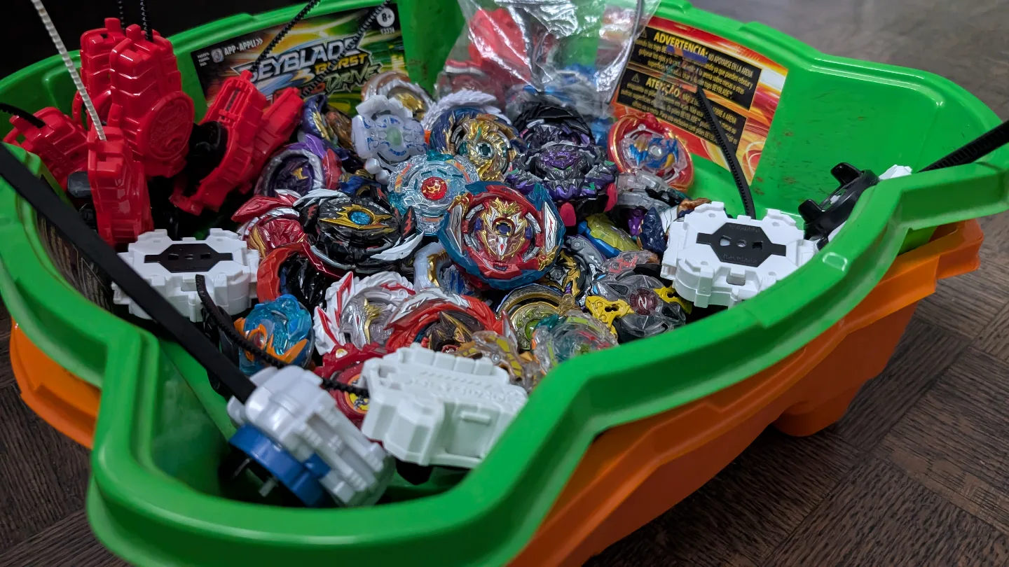 Beyblade Burst MEGA Lot - Read description!! image indicator(4)
