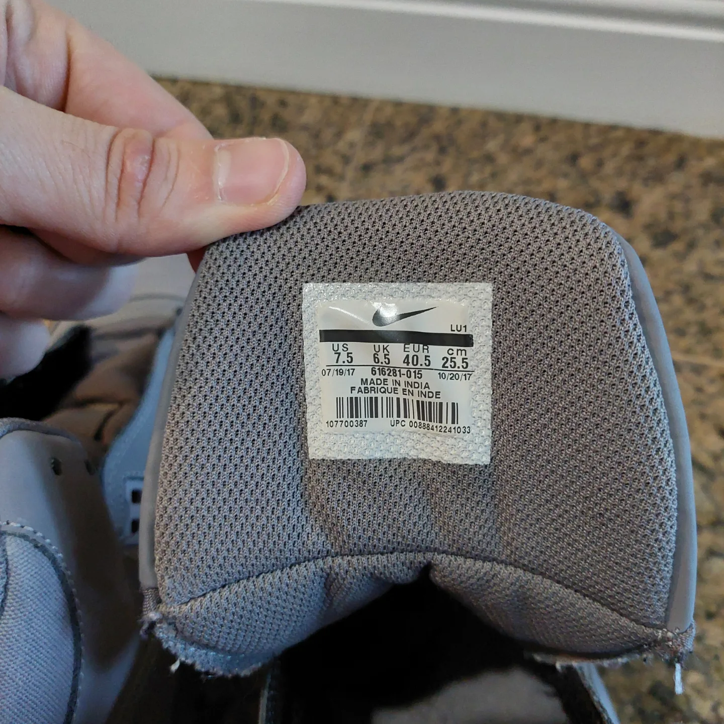 Men's Nike Son of Force sneakers size 7.5 US image indicator(5)