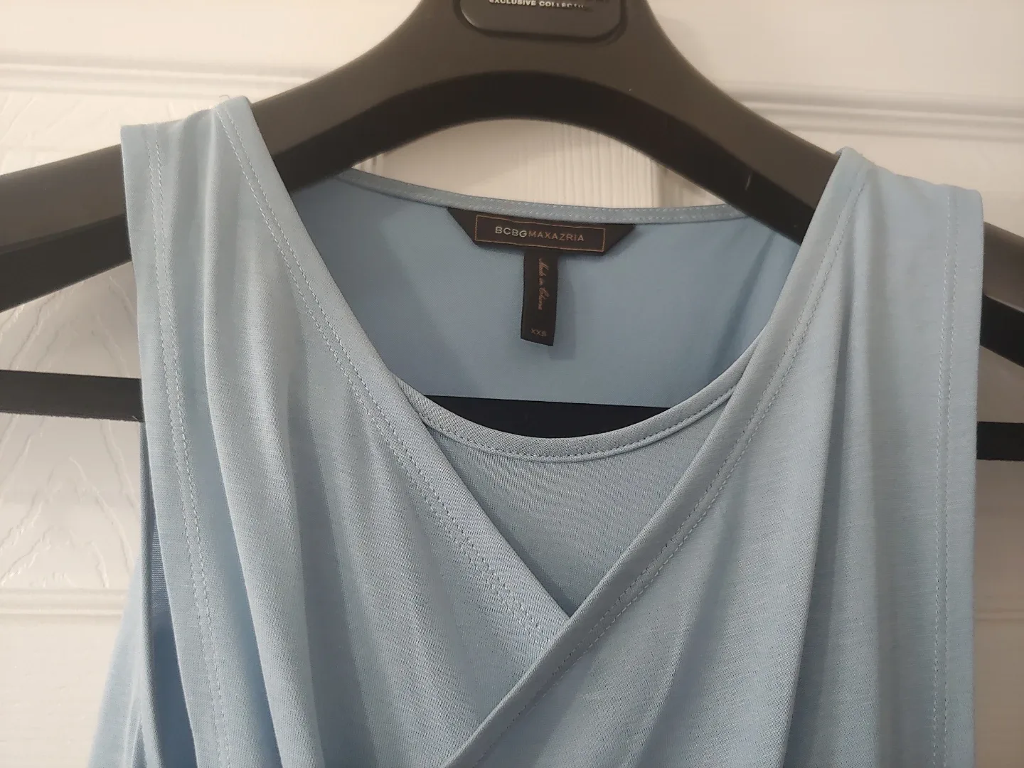 BCBGMAXAZRIA Light Blue Top image indicator(8)