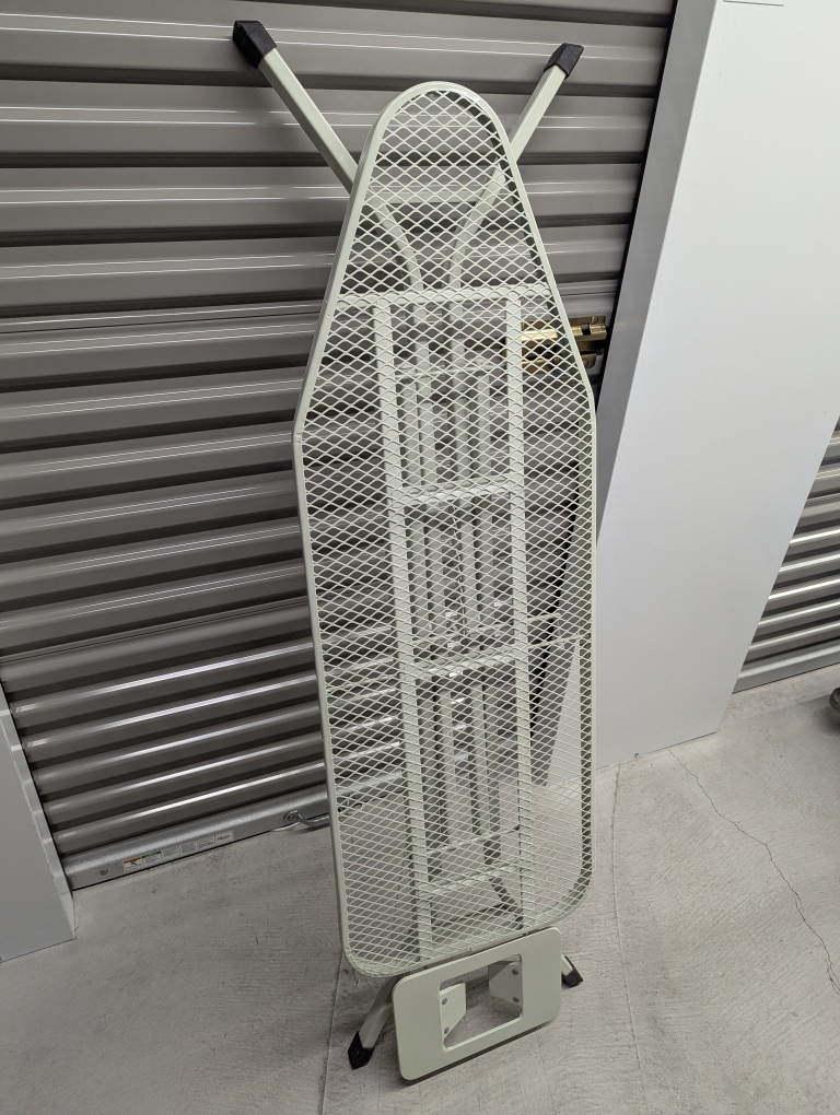 Ironing Board, Metal Mesh Top, Foldable