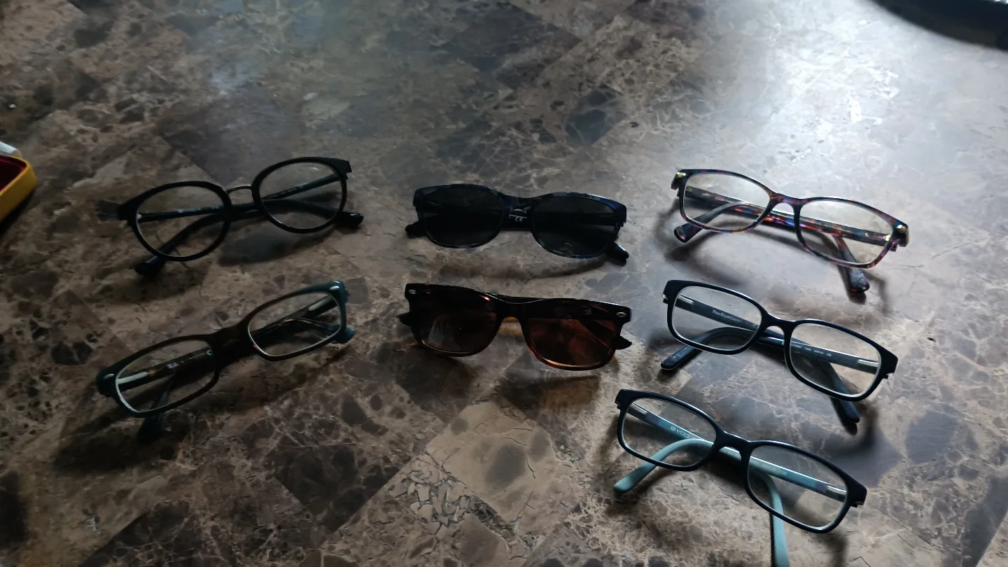 Eyeglasses and Sunglasses Bundle