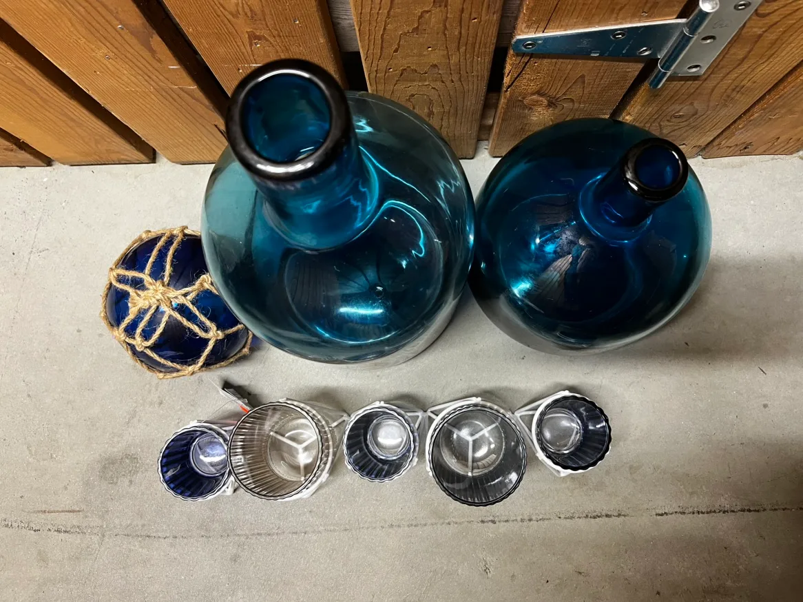 *NEW- Urban Barn- Beachy Blue Vibes Vases and Tea Light Holder image indicator(2)