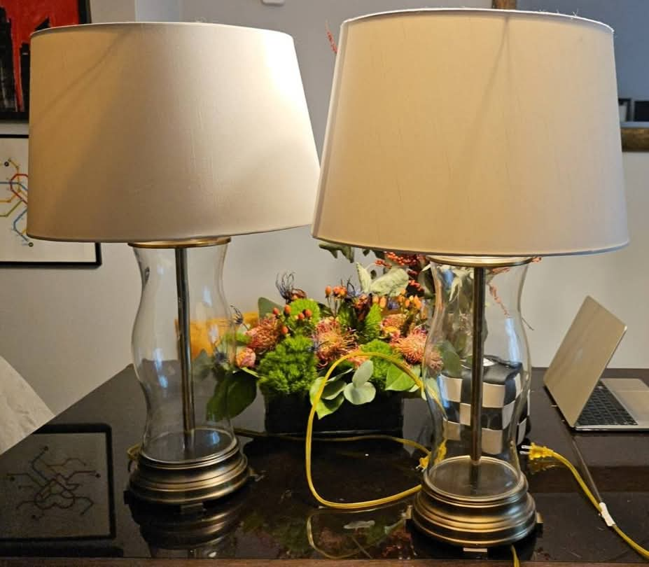 Pair of Modern Table Lamp - photo 4