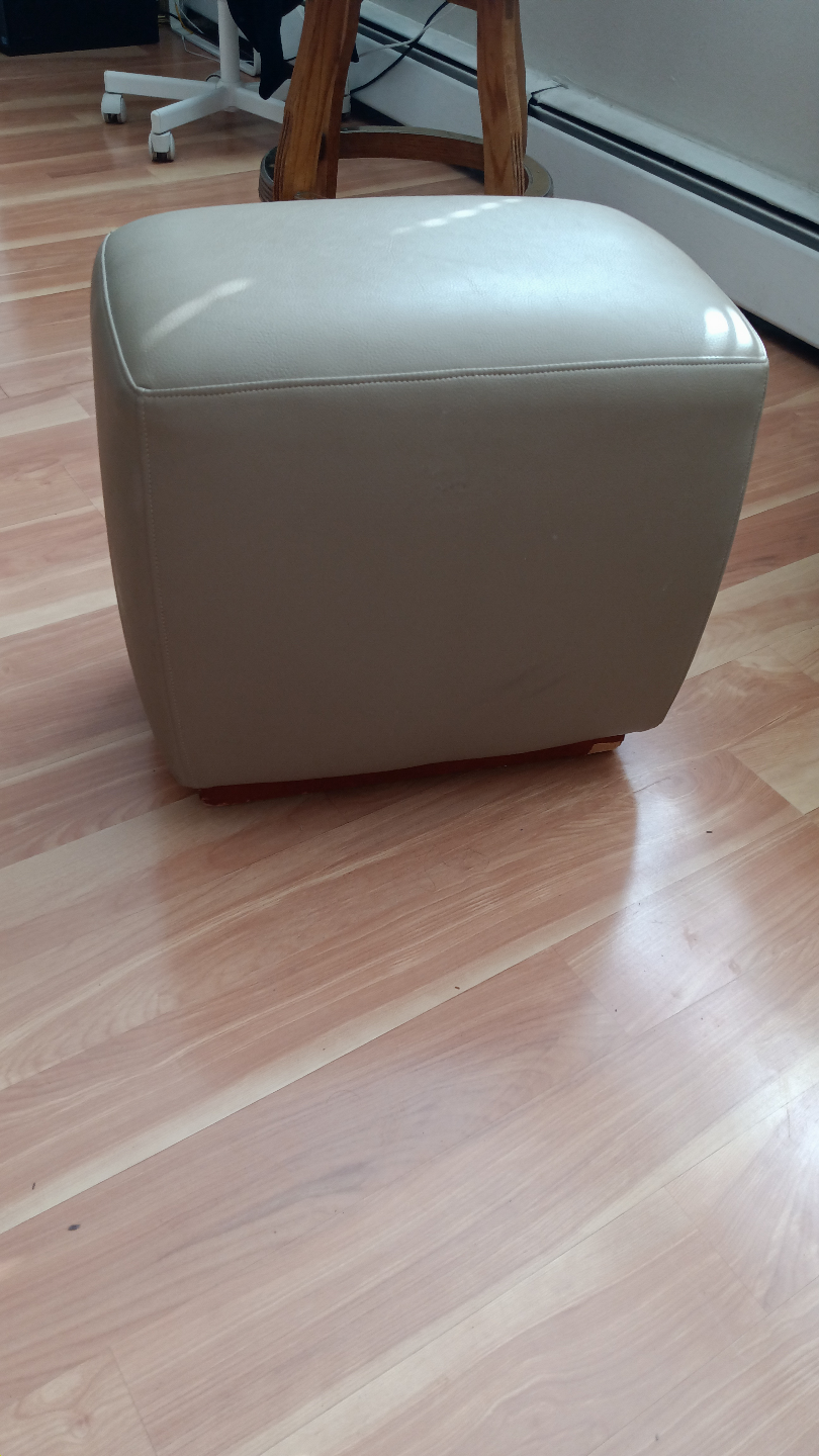 Beige Leather Ottoman - photo 3
