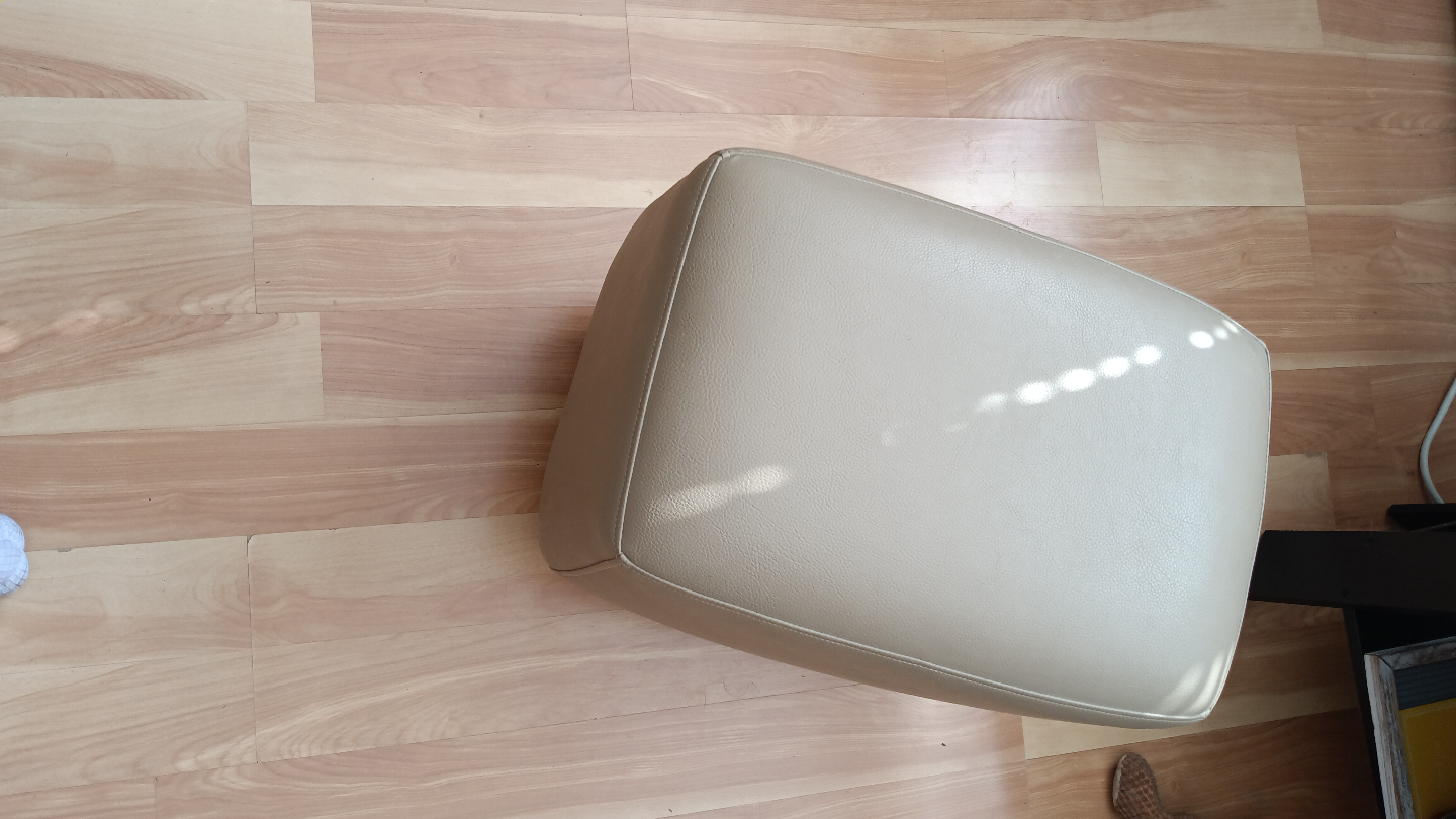 Beige Leather Ottoman - photo 4