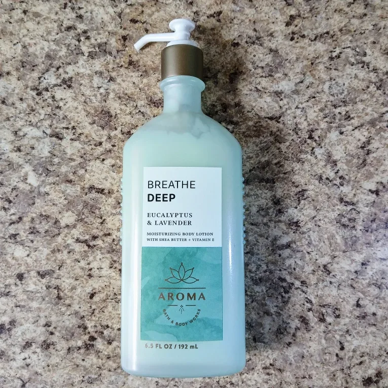 6 Piece Gift Set For Her image indicator(2)