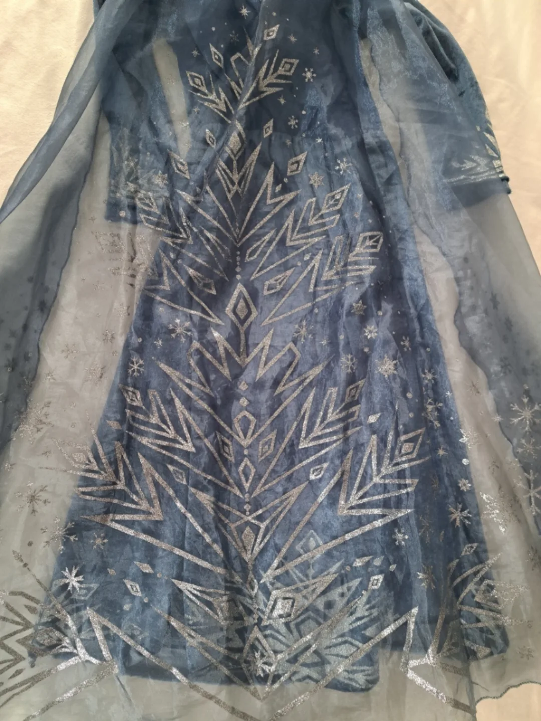 Princess Elsa Dress with Cape image indicator(8)