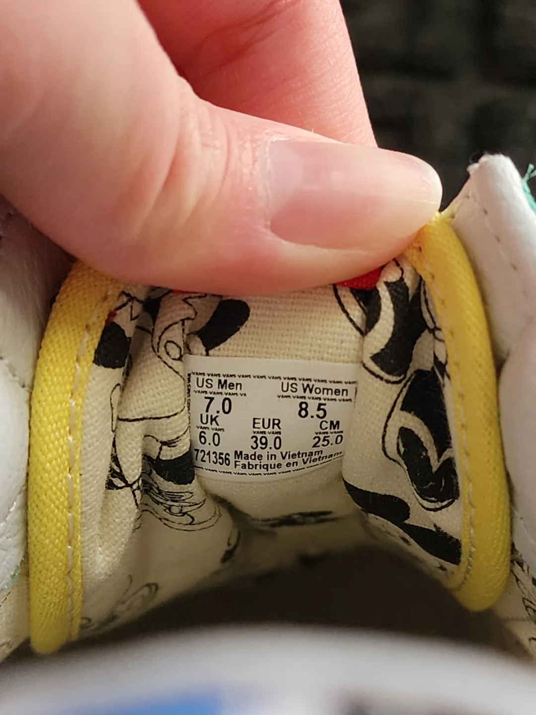 90th Anniversary Mickey Mouse Vans image indicator(7)