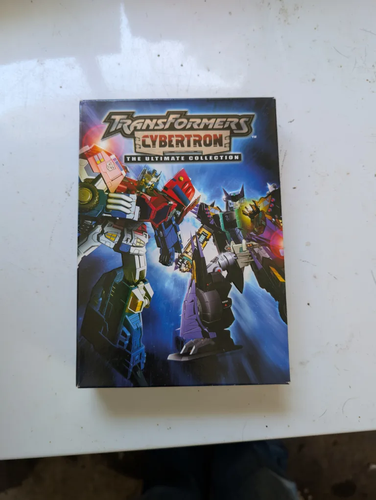 Transformers Cybertron: The Ultimate Collection DVD thumbnail