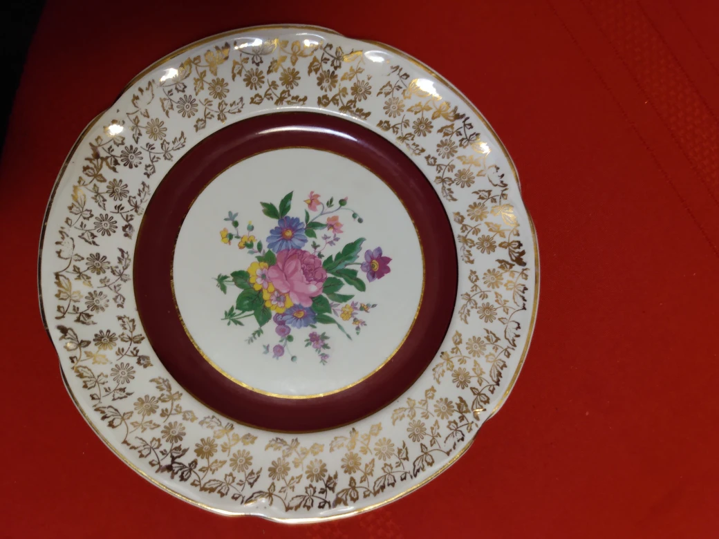 Set of four vintage Churchill plates - photo 4