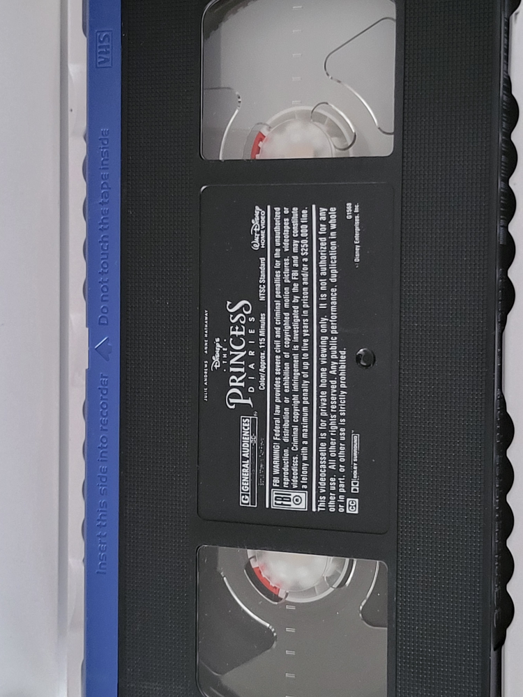 Disney's The Princess Diaries VHS Tape - photo 3