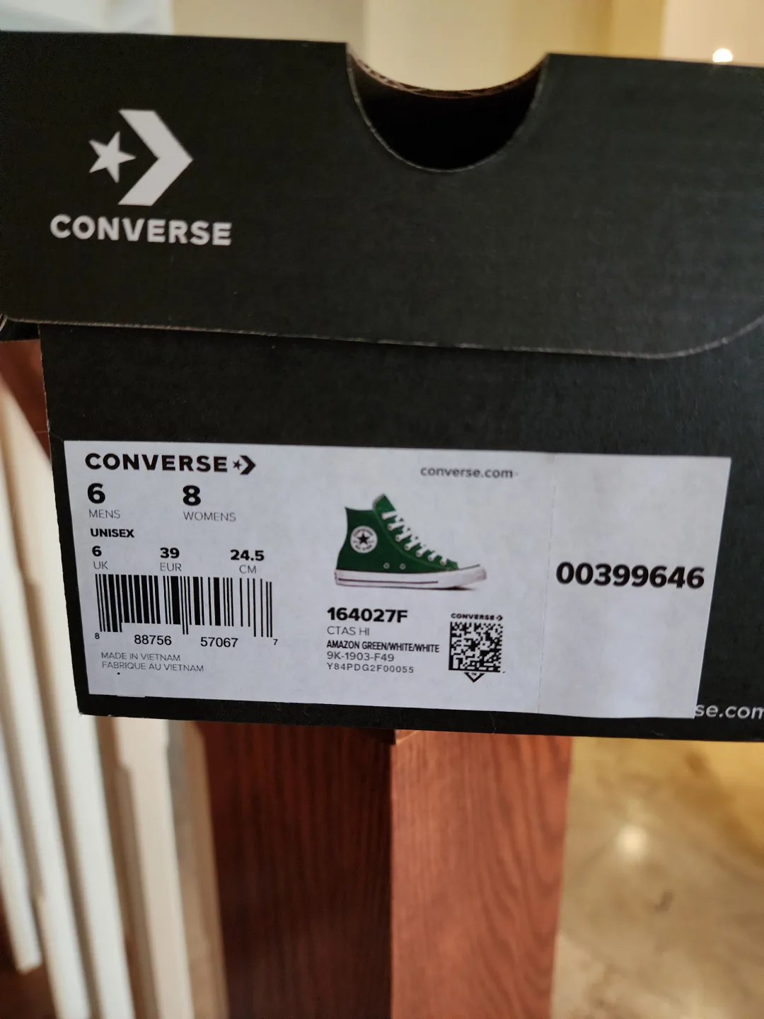Amazon Green Converse image indicator(5)