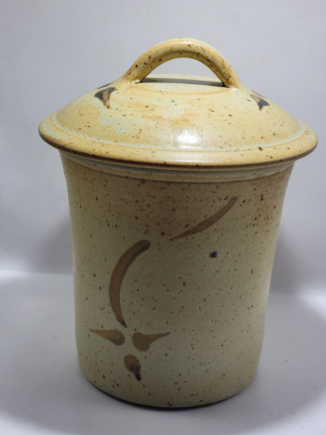 Handcrafted Pottery cannister with Lid