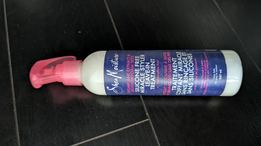 New SheaMoisture Hair Care Bundle image indicator(4)