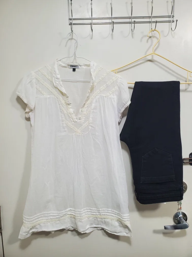 Women's Clothing Bundle:Medium- ($15 for all/26 pieces total)! image indicator(2)