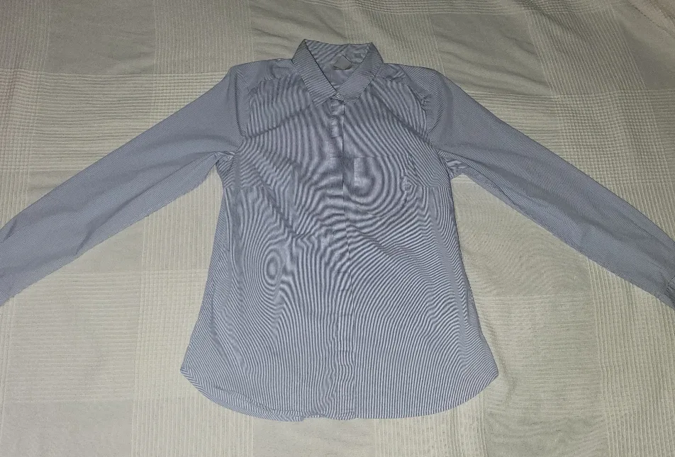 Women's Striped Button-Down Shirt H&M thumbnail