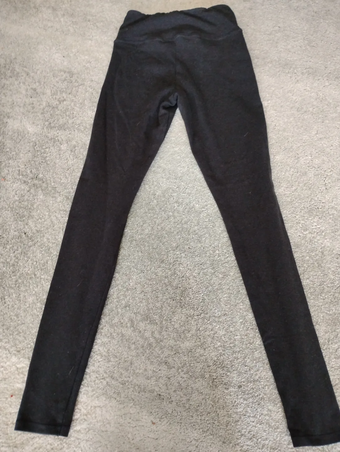 skims Women's Black Leggings Size Small image indicator(2)