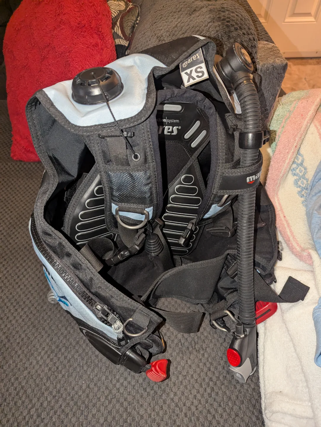 Mares XS Backplate BCD Scuba Diving Equipment image indicator(5)