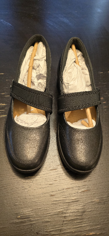 Clarks Suttlyn May Mary Jane Pump, Black Leather, Women's Size 8 - photo 2