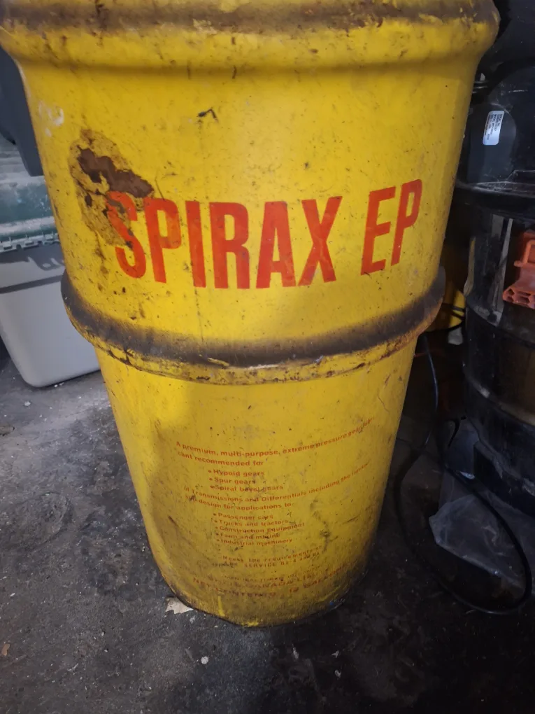 Vintage Shell Spirax EP SAE 140 Oil Drum image indicator(2)