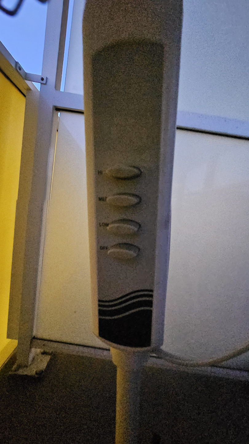 Oscillating Stand Fan - photo 3