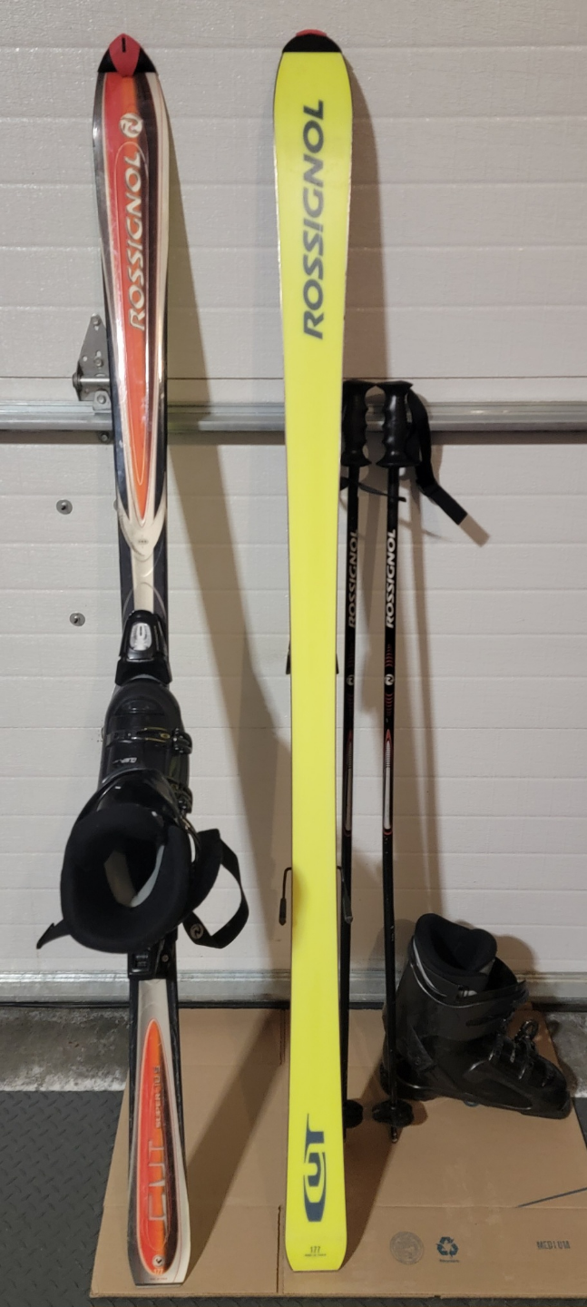 💚 Rossignol Skis, Poles, and Boots Set - photo 2