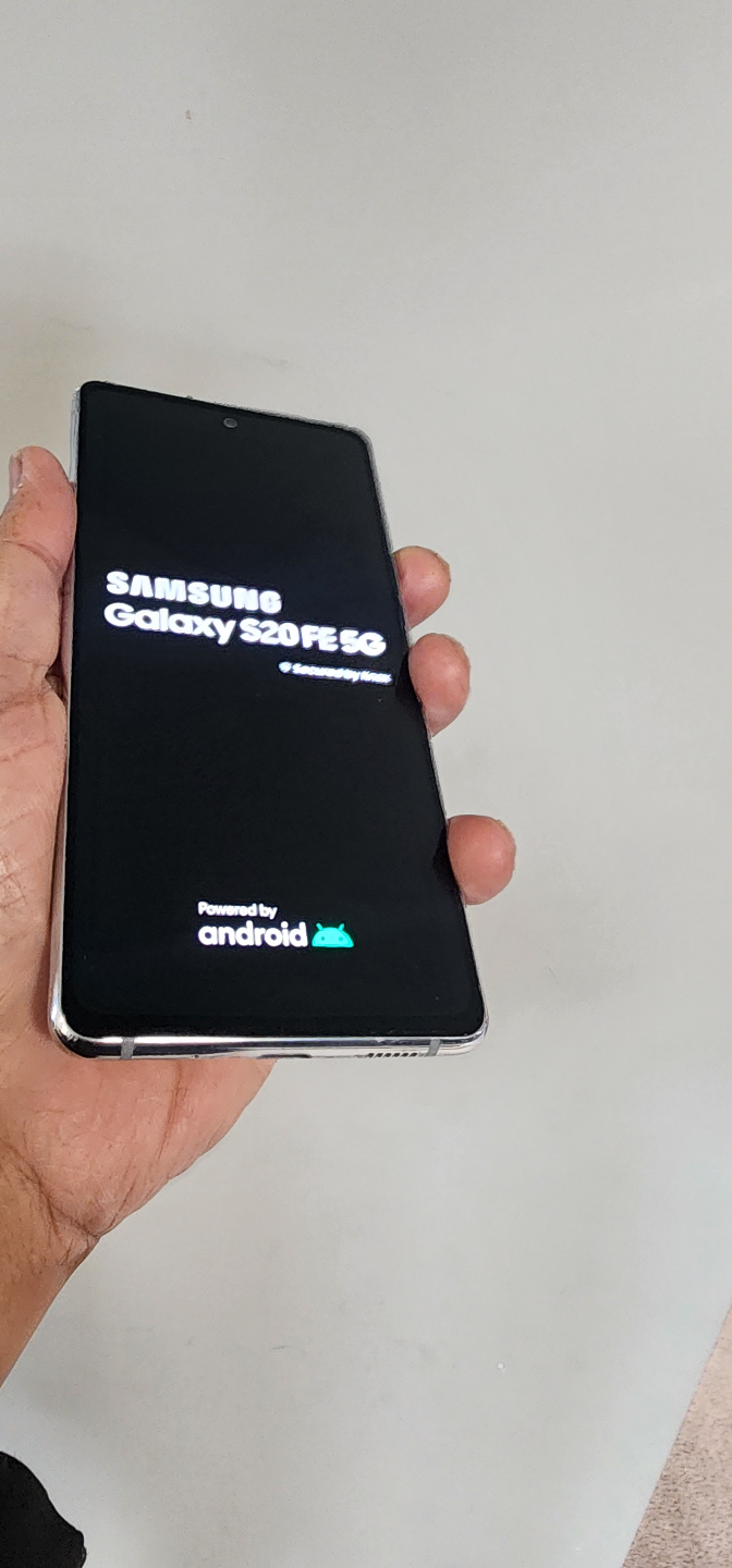 Samsung Galaxy S20 FE 5G Smartphone - photo 2