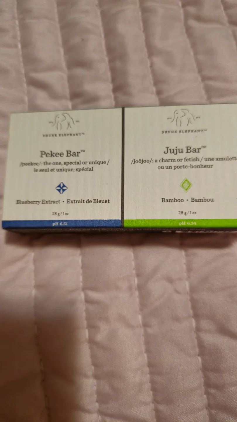 Drunk Elephant Juju Bar & Peekee Bar Soap Set thumbnail