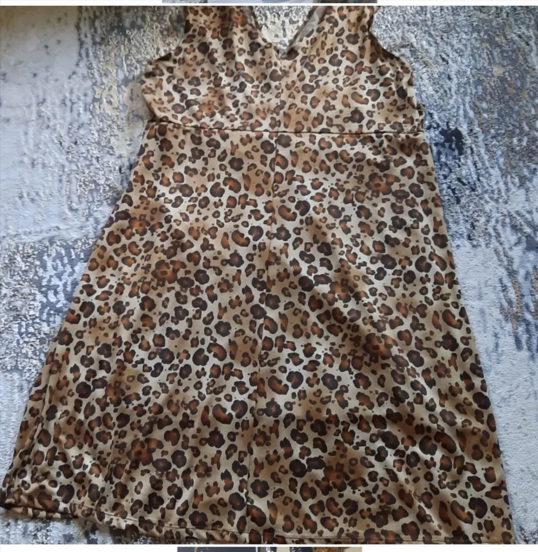 Women's Leopard Print Sleeveless Dress image indicator(3)